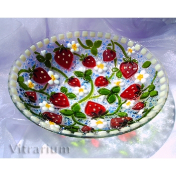 Блюдо "Клубнички"
